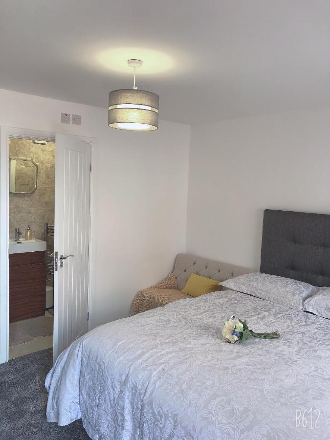 Flat 1 - Entire Modern Studio With En-Suite And Free Parking Close To Qmc, City Centre & Notts Uni Nottingham Exterior foto