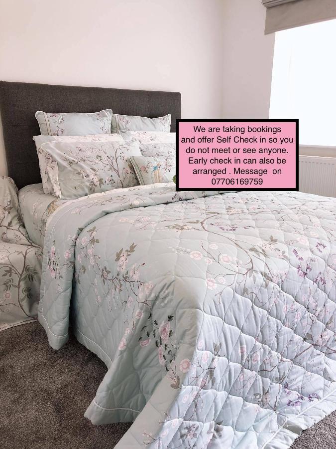 Flat 1 - Entire Modern Studio With En-Suite And Free Parking Close To Qmc, City Centre & Notts Uni Nottingham Exterior foto